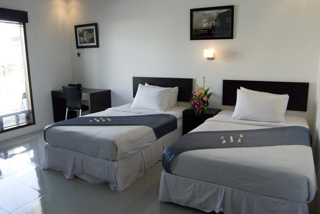 The Harmony Seminyak Hotel Buitenkant foto