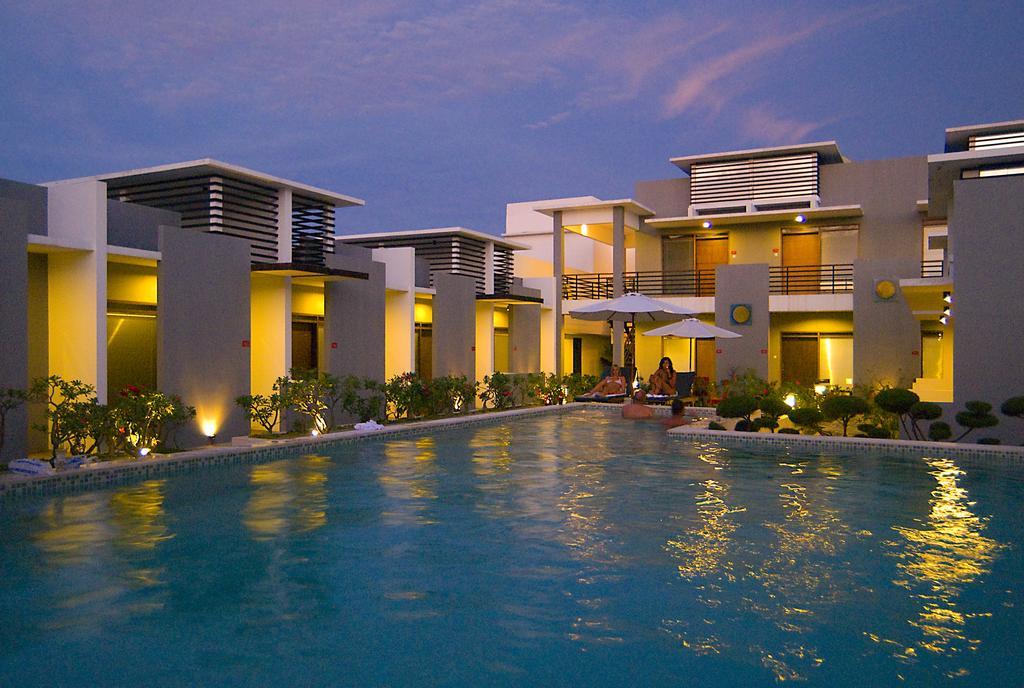 The Harmony Seminyak Hotel Buitenkant foto