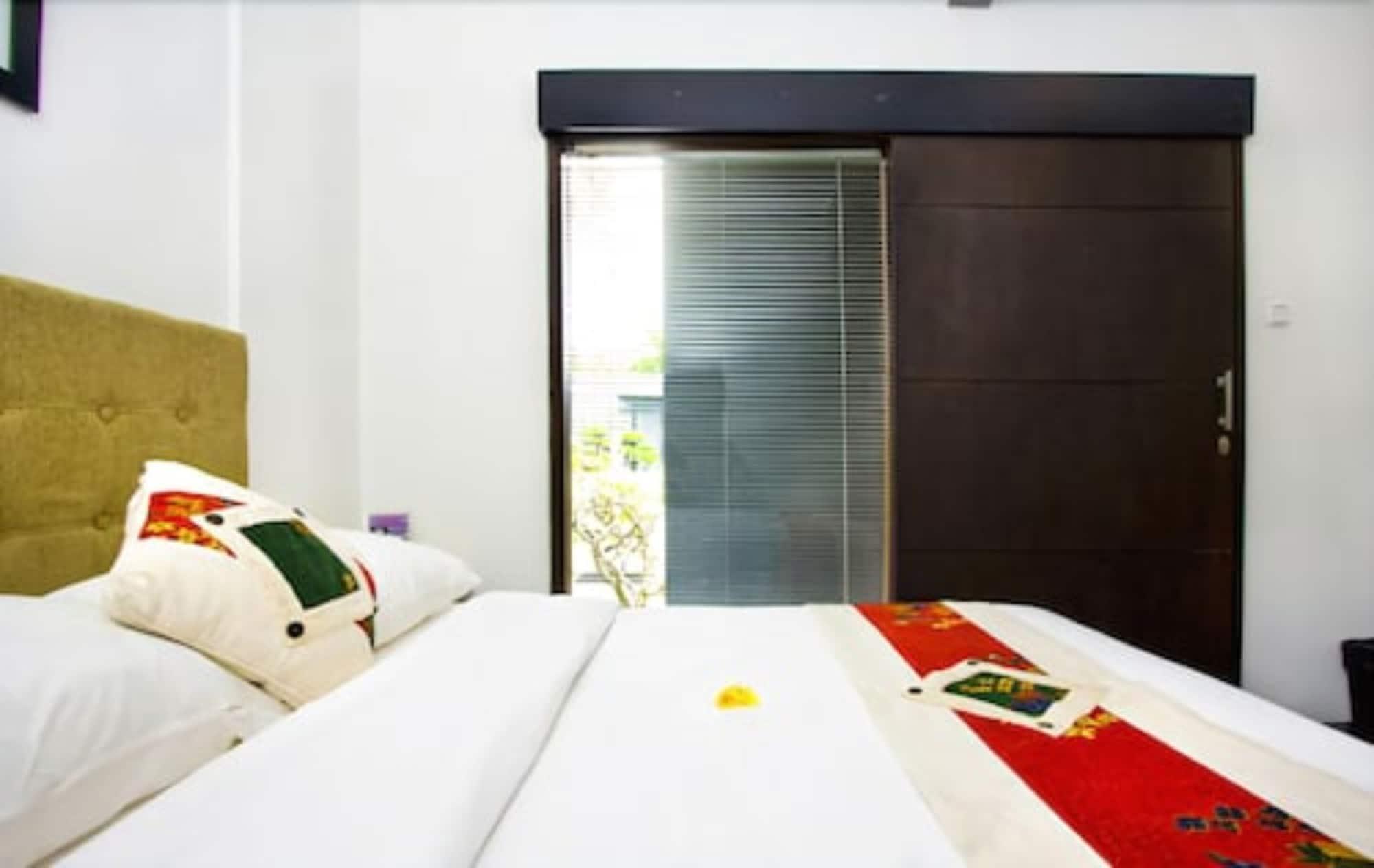 The Harmony Seminyak Hotel Buitenkant foto